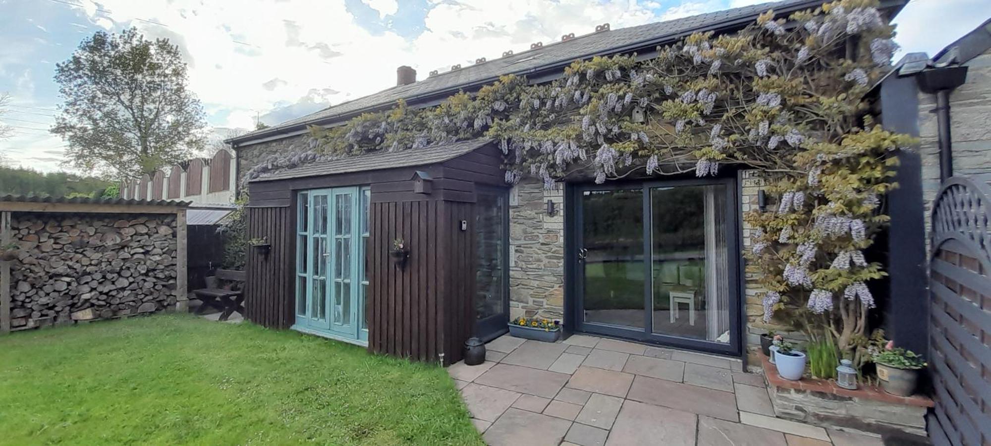 Wisteria Barn, Trewethen, St Teath, Nr Port Isaac Villa Saint Teath Buitenkant foto